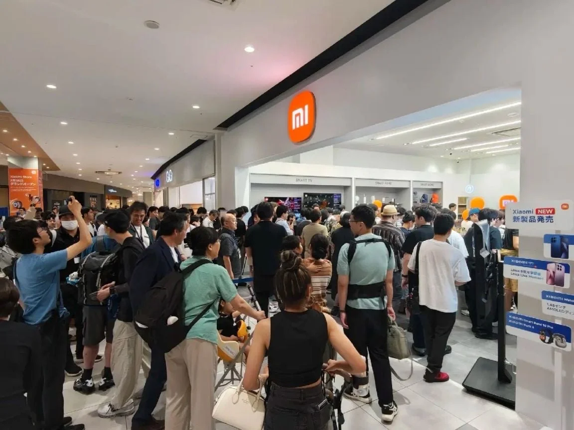 Xiaomi Store グランドオープンの様子