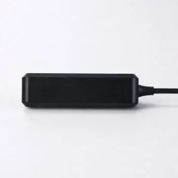 黒い長方形の電子機器