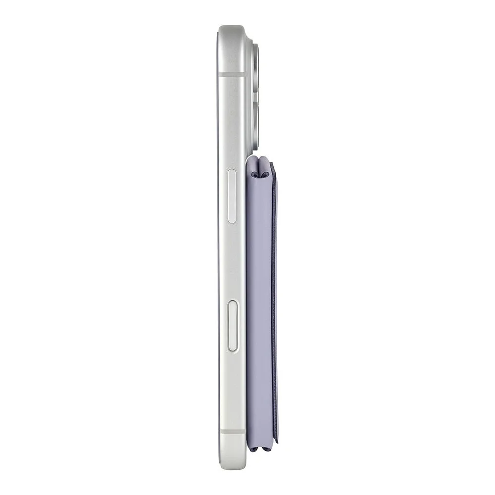 白と銀色のiPhoneの側面と、それにぴったりと取り付けられた薄い紫色のカードホルダーまたはウォレットアクセサリーが写っています