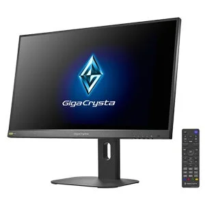 GigaCrystaモニターとリモコン