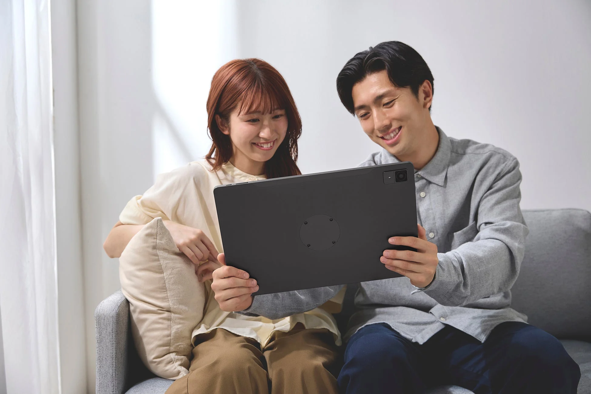 カップルでタブレット視聴